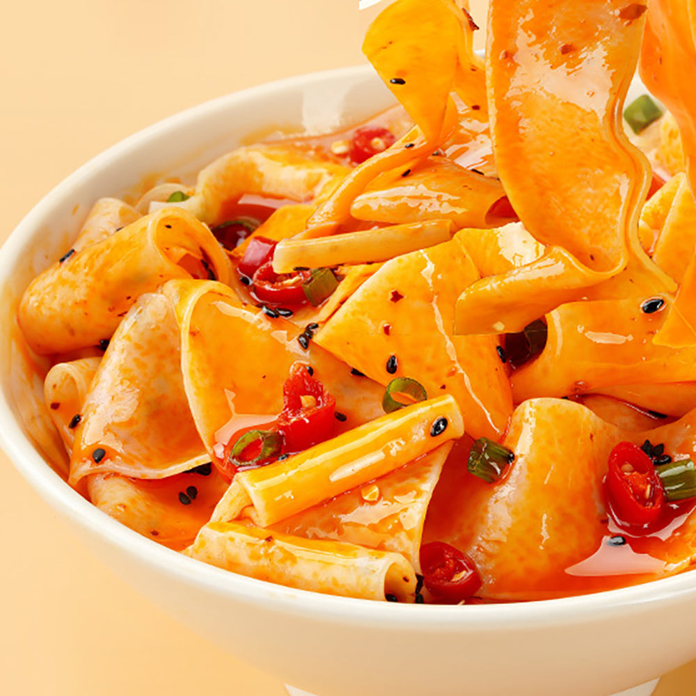 A-Kuan Red Oil Noodle Spicy Mala Flavor Cup 110g