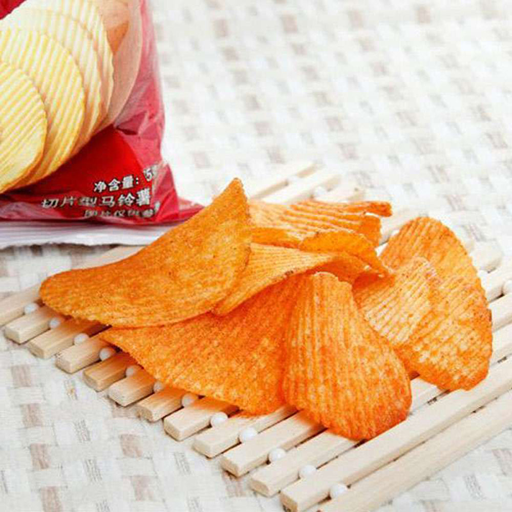Orion Friend's Fun Thick-Cut Potato Chips Korean Kimchi Flavor 70g