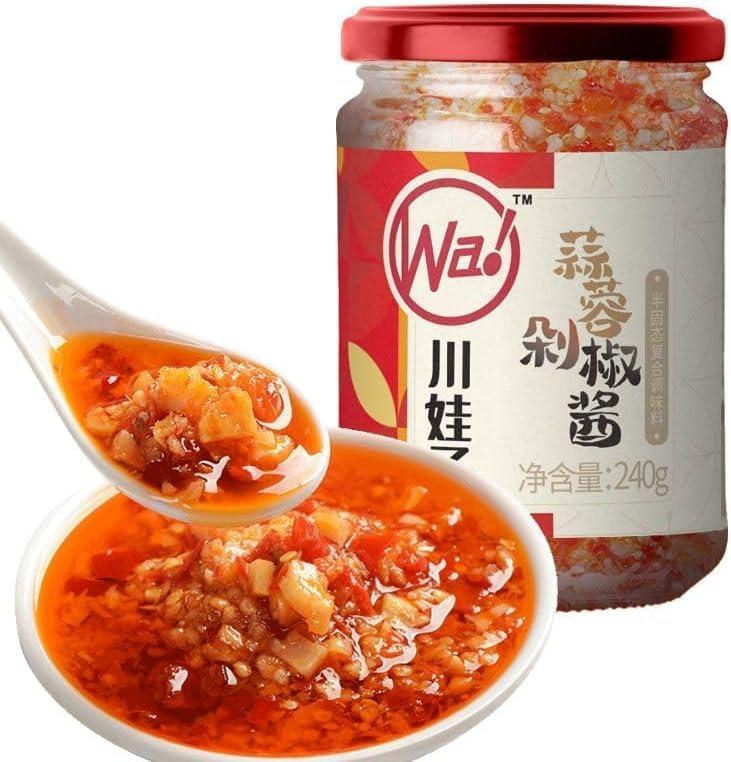 Chuanwazi Garlic Chilli Oil Sauce 240g