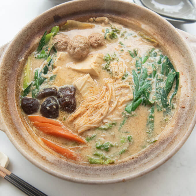 Mizkan MITSUKAN Sesame Soy Milk Hot Pot Soup Base - 750g