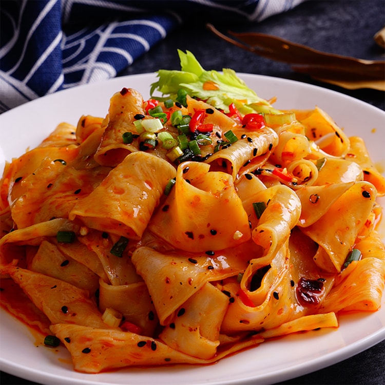 A-Kuan Hot and Sour Red Oil Noodles - 110g x 4 Packs