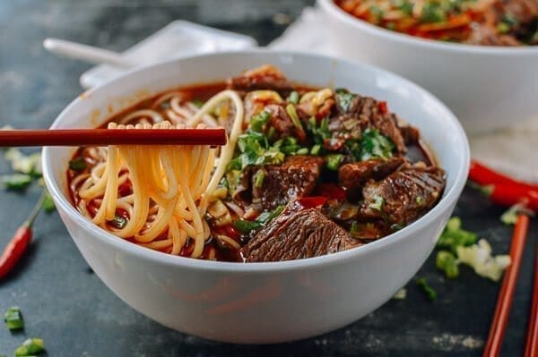 Lao Suiji Spicy Beef Braised Noodle Soup 250G