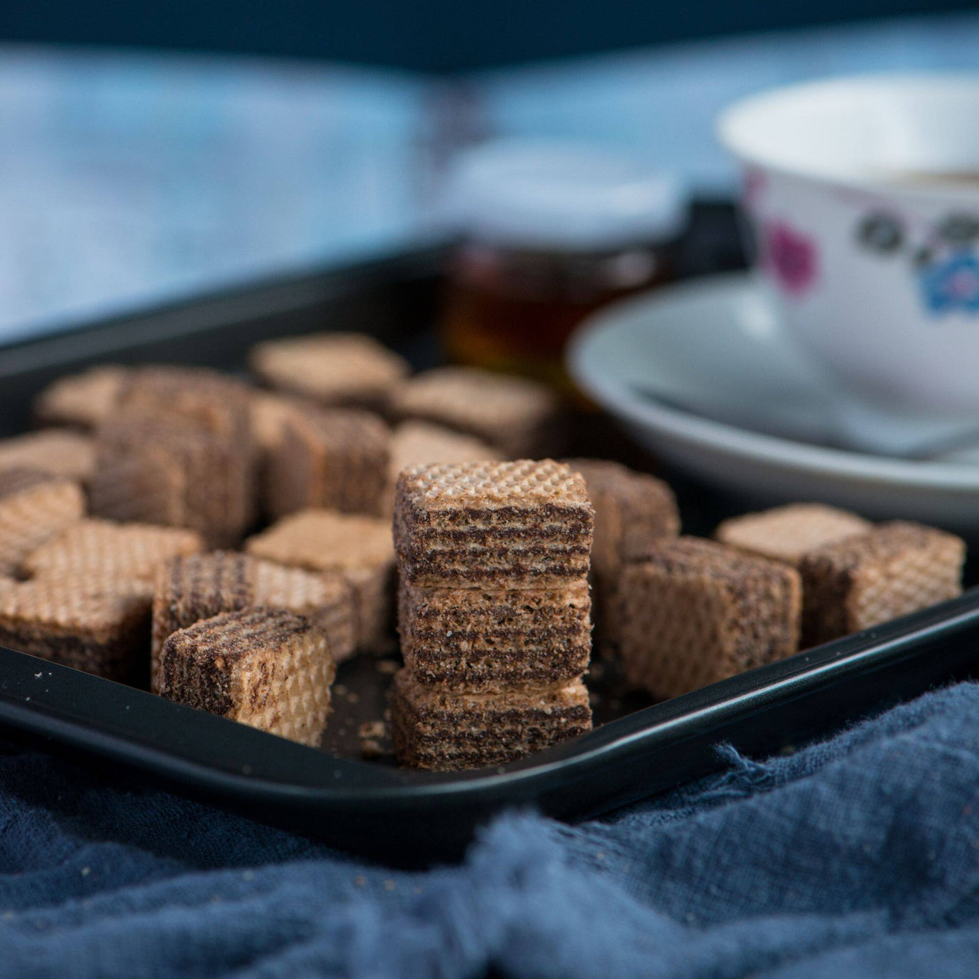 Julie's love letters wafer cubes Chocolate Hazelnut 60g