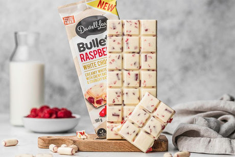 Darrell Lea WHITE RASP BULL BLOCK 180g