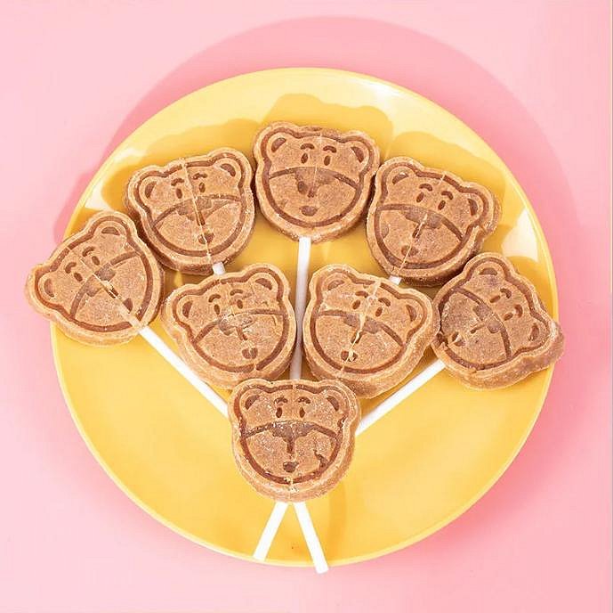 Chao You Wei Little Bear Hawthorn Stick – 102g