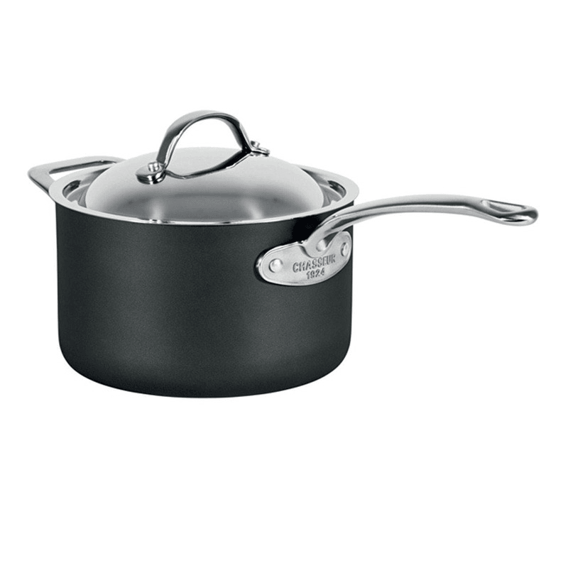 CHASSEUR Chasseur Cinq Etoiles Saucepan With Lid And Helper Handle 